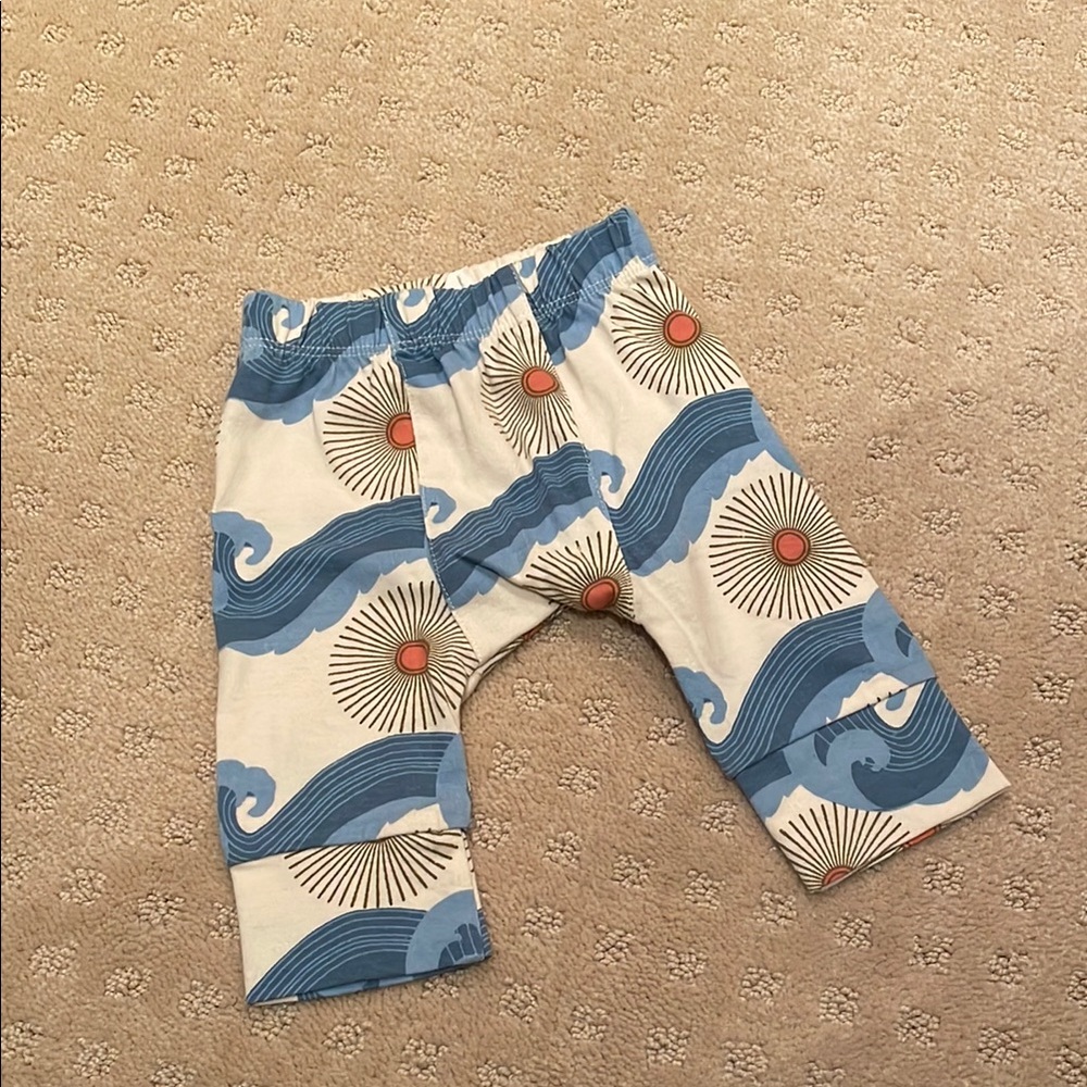 NWT Kate Quinn Wave/ Sun Pattern Baby Pants 0-3
